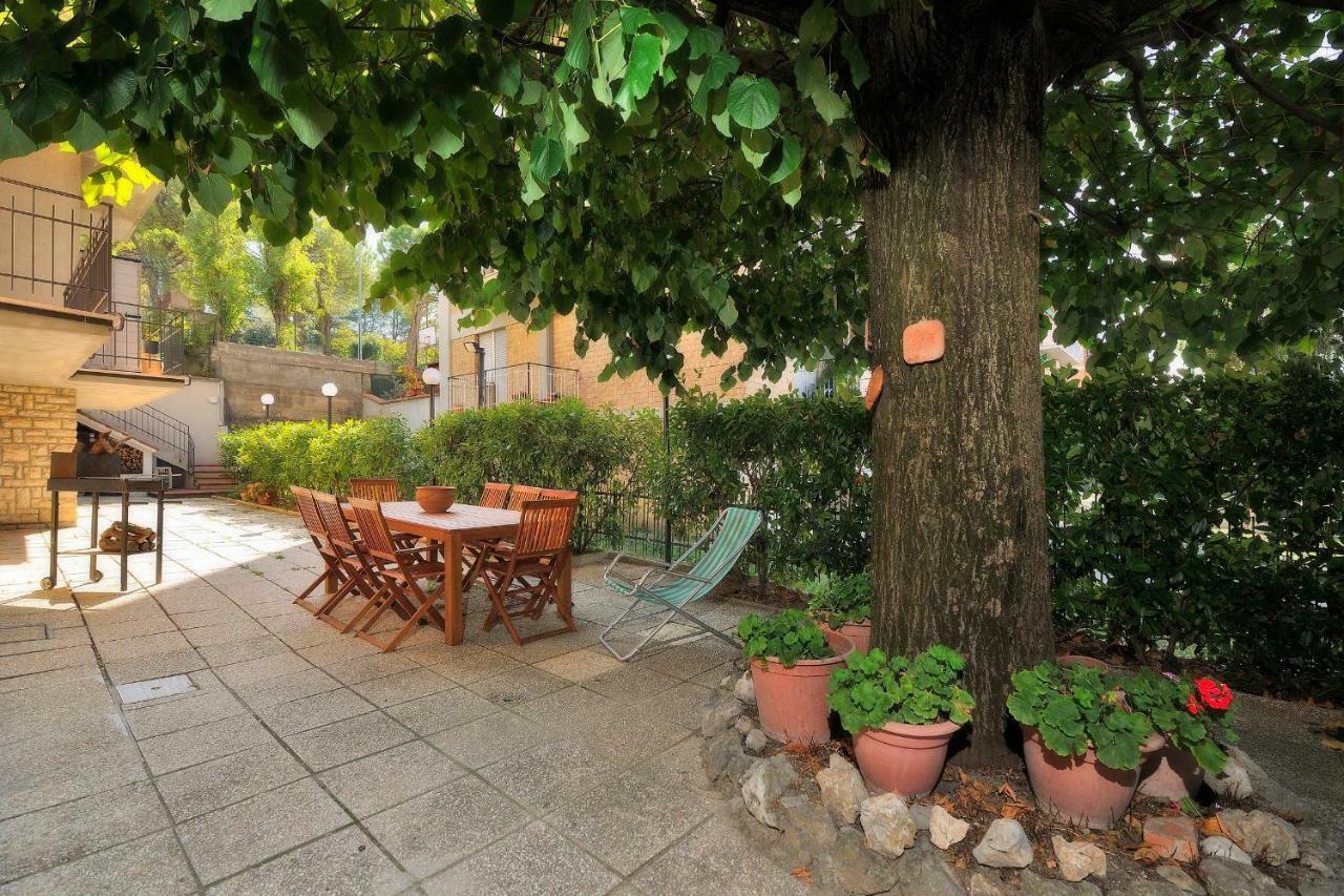 Casa Malica Villa Перуджа Екстериор снимка